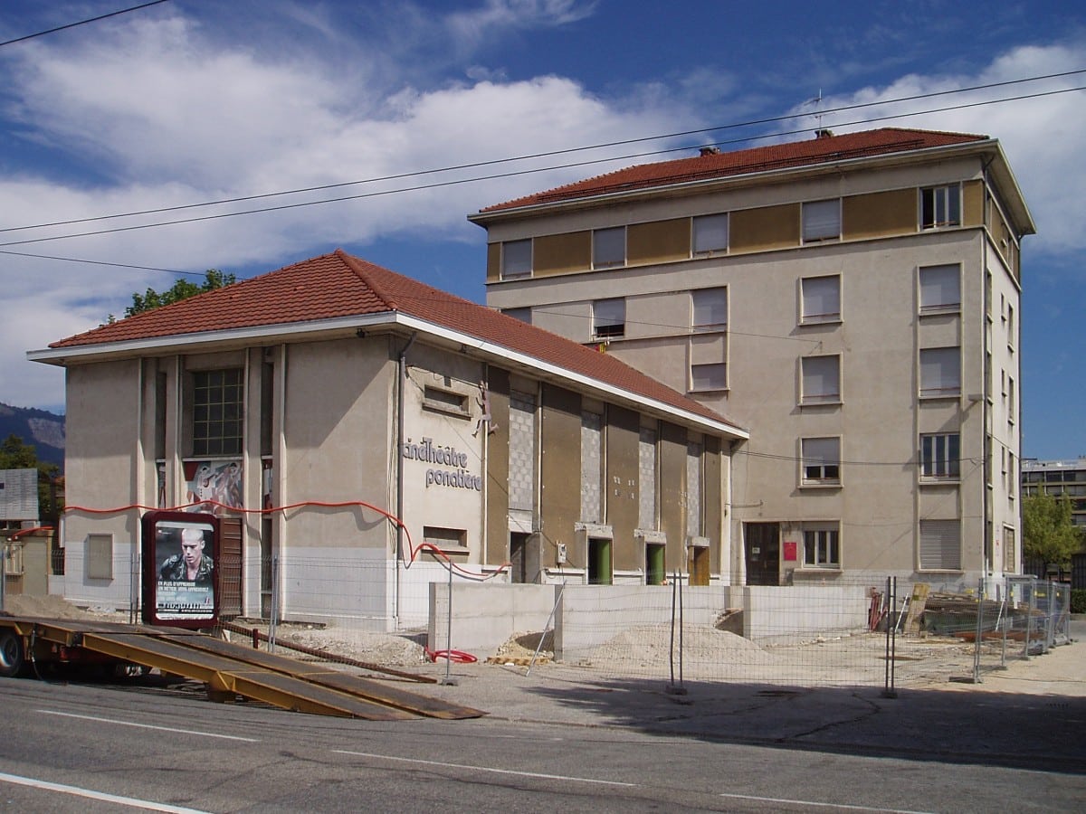 Rénovation complète d'un ciné-théâtre signé par un architecte à Échirolles