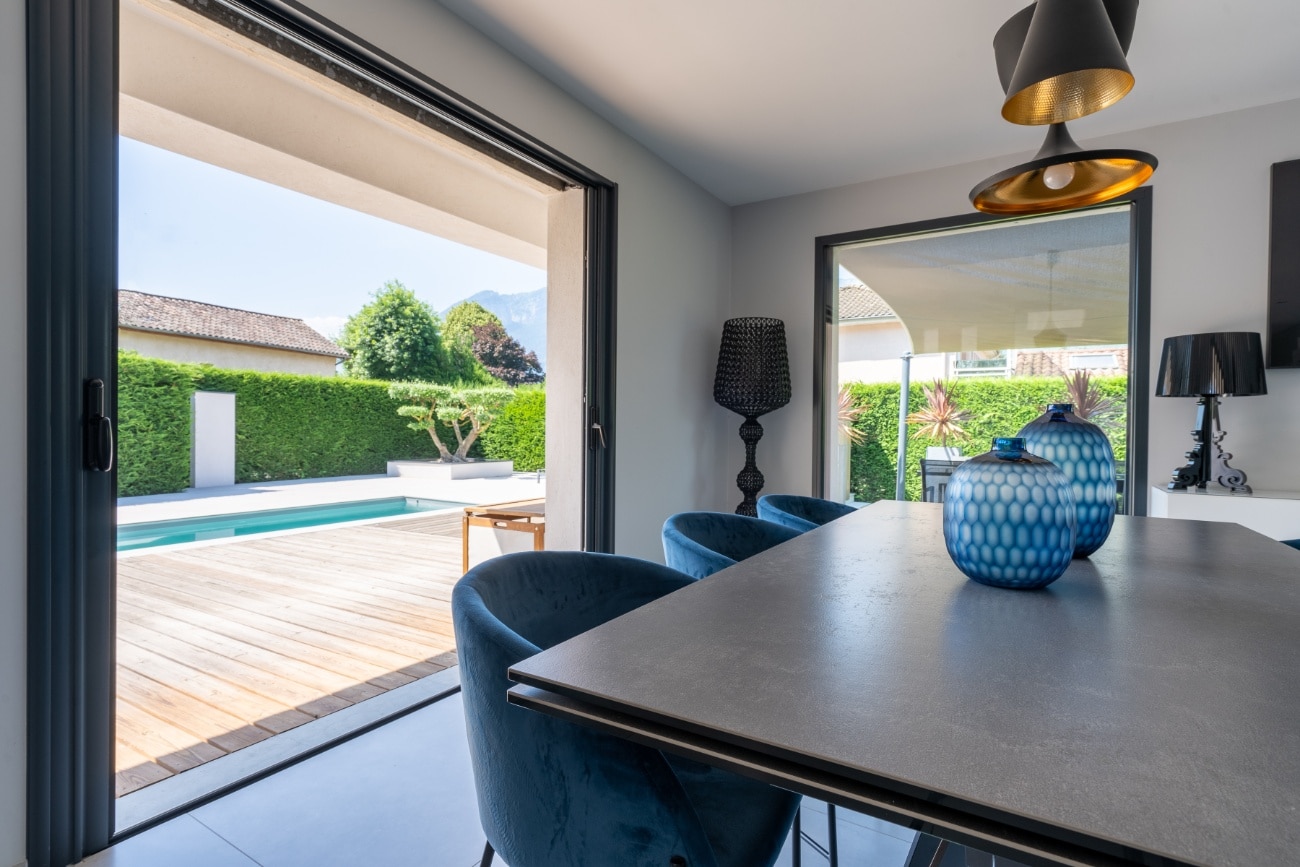 Villa haut de gamme d'architecte - vue architecturale à Voreppe